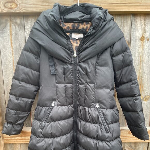 Laundry by Shelli Segal hooded down puffer coat. Women’s size Medium - Picture 7 of 7